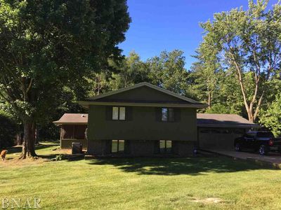 8501 Carriage Hills Rd, Bloomington, IL, 61705