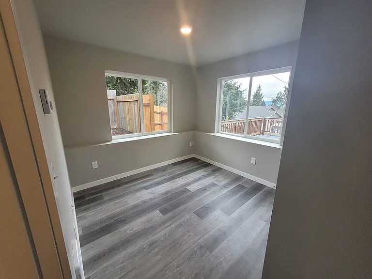 3404 Taylor Ave — Photo 7