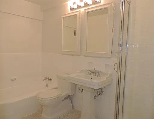 Rented by essential NEW YORK Real Estate | media 16