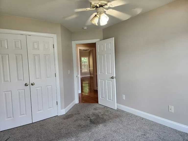 381 Rosemount Dr — Photo 20