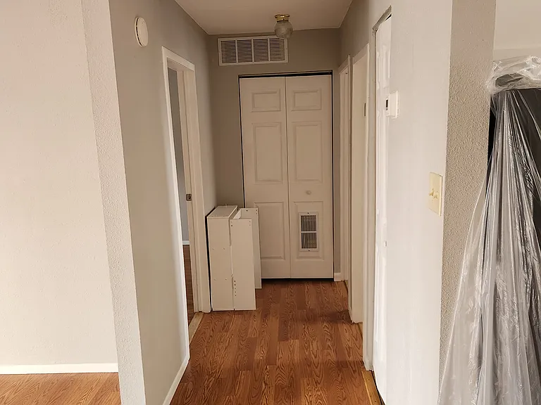 Sierra St — Photo 7