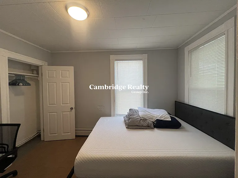 8 7th St #2M — Photo 7