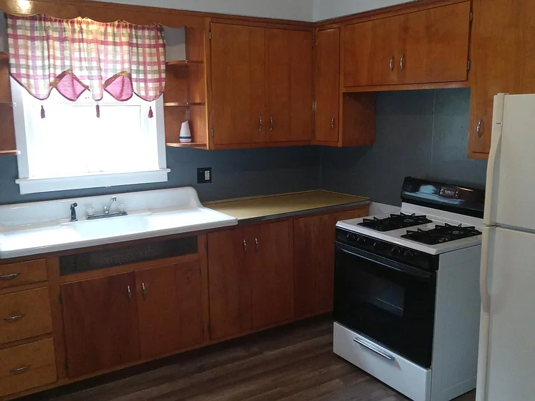 187 Stackhouse St — Photo 4