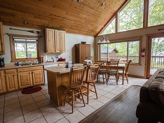 5th image of 6009 W Dobbert Road