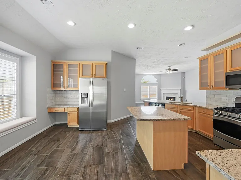 17126 Sheffield Knoll Ln — Photo 9