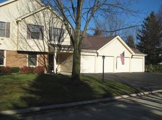 0N036 Ambleside Dr UNIT 2403, Winfield, IL 60190