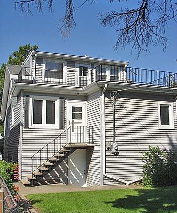 2nd image of 4951 N Melvina Ave