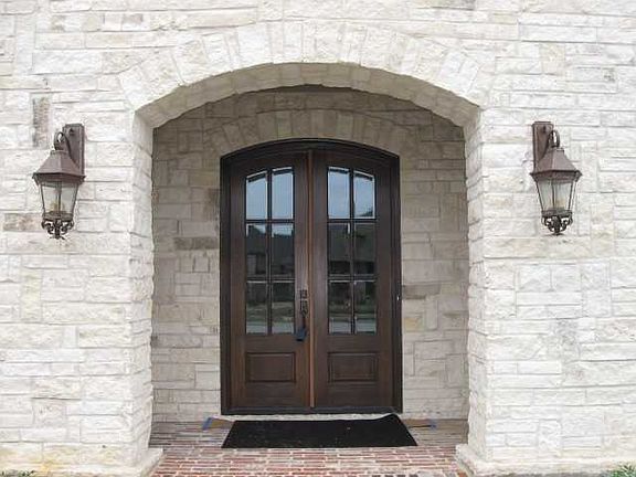 2nd image of 5220 Fairmont Dr