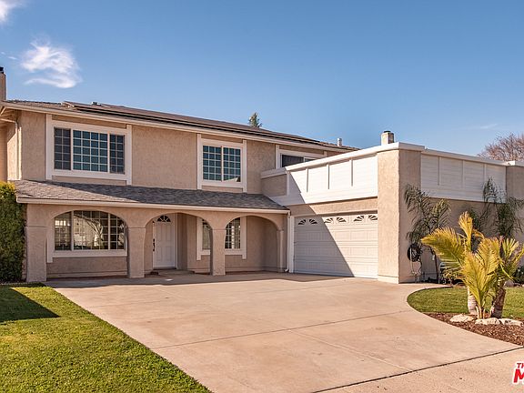 3rd image of 2117 N Parker Ct