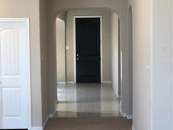 3rd image of 1205 Trumpet Dr