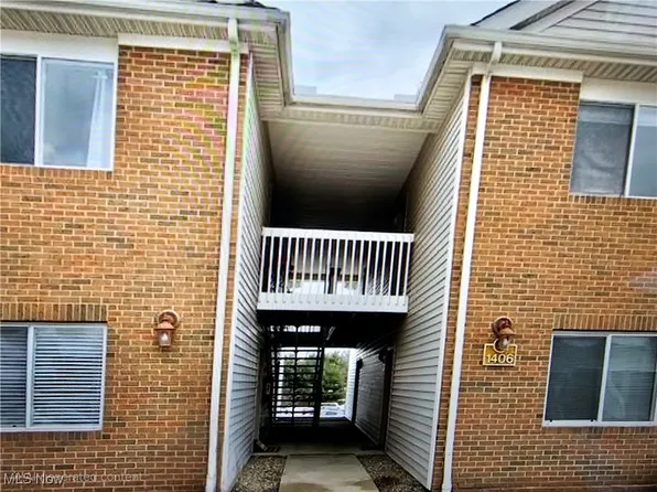 1406 Buckingham Gate Blvd Unit H, Cuyahoga Falls, OH 44221