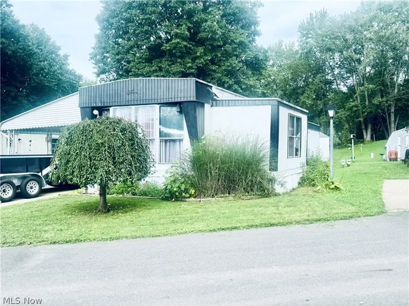 7443 Spillway Rd #41, Lisbon, OH 44432