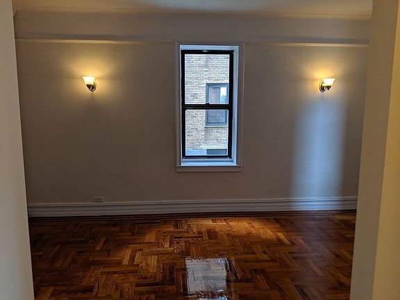 4th image of 8015 Grenfell St APT A3