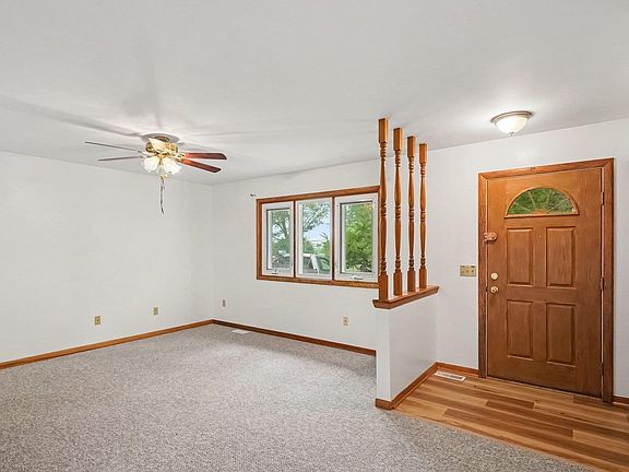 3rd image of 2040 Willhite Rd