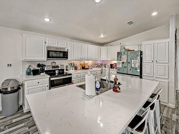 4th image of 12940 E Stonewall Drive