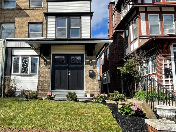 6221 Carpenter St, Philadelphia, PA 19143