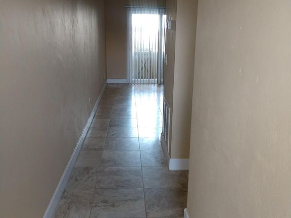 2nd image of 1901 N Atlantic Ave APT 7