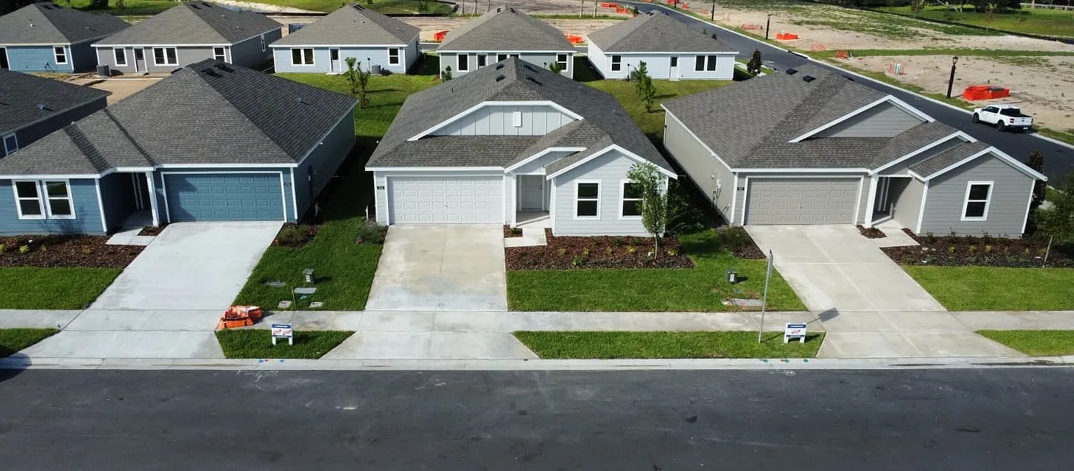 4 bed, 1810 sqft, $2,500 — Photo 1