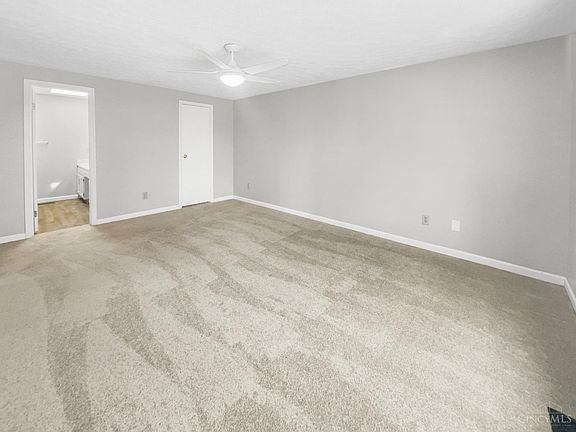 5th image of 8164 Asbury Hills Dr