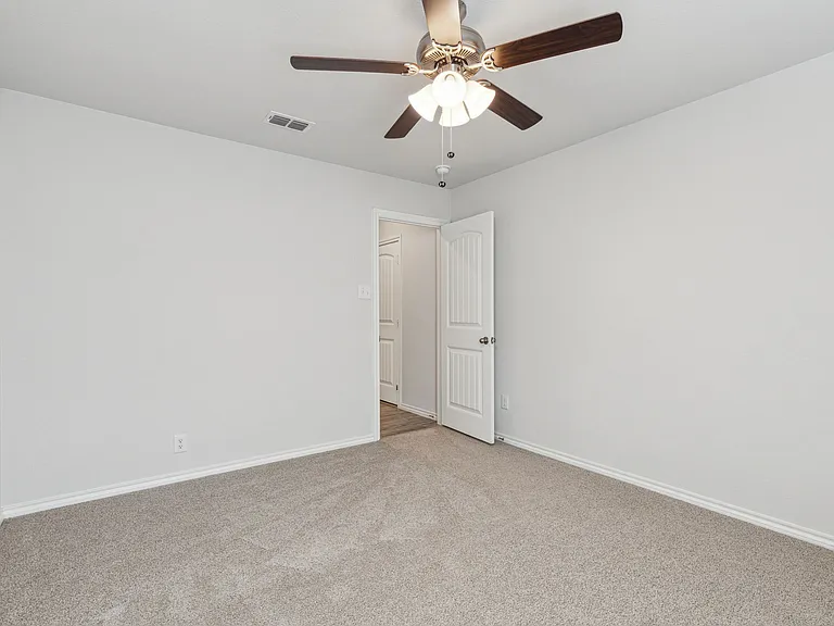 3537 Tahiti Ln — Photo 9