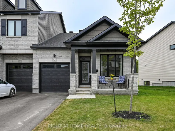 950 Cologne St, Russell, ON K0A 1W0