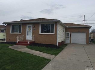 236 Enez Dr, Depew, NY 14043