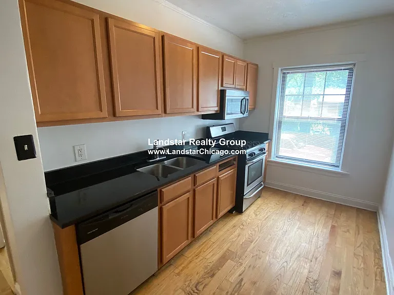 800 Sherman Ave #2 — Photo 7