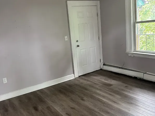 70 Sexton St, New Britain, CT