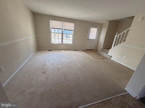 4th image of 14 Mahogany Dr
