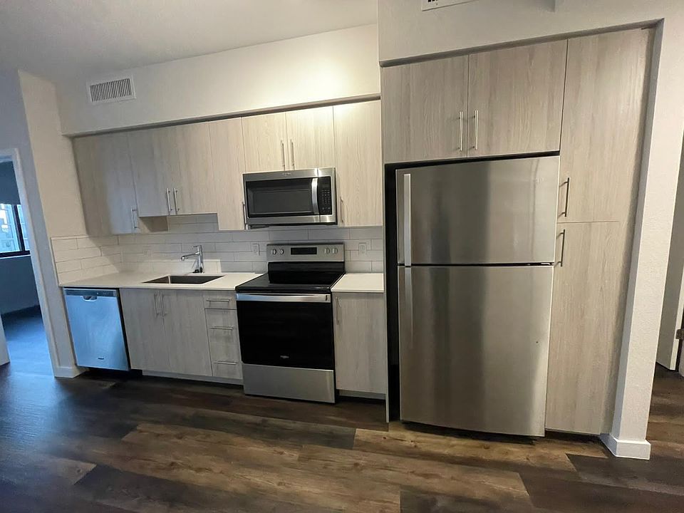 1st image of 1610 NW 18th St #202