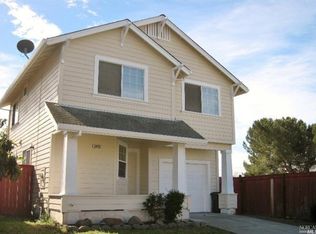 1030 Aston Cir, Santa Rosa, CA 95404