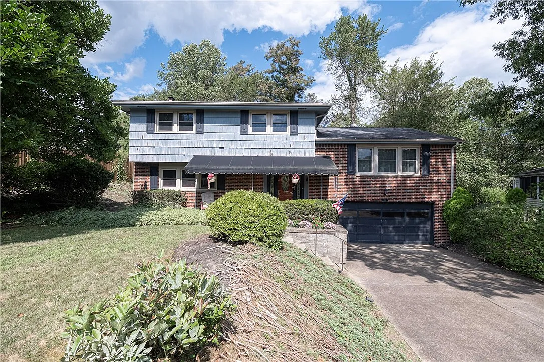353 Coleman Dr photo 1