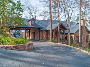 5 Montclair Cir, Longview, TX 75601