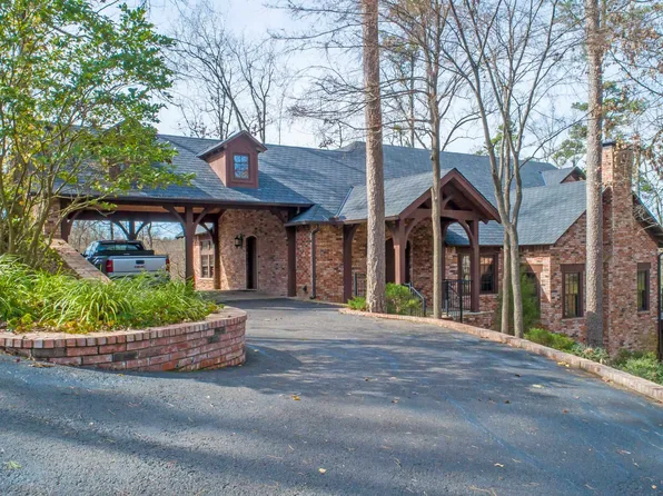 5 Montclair Cir, Longview, TX 75601