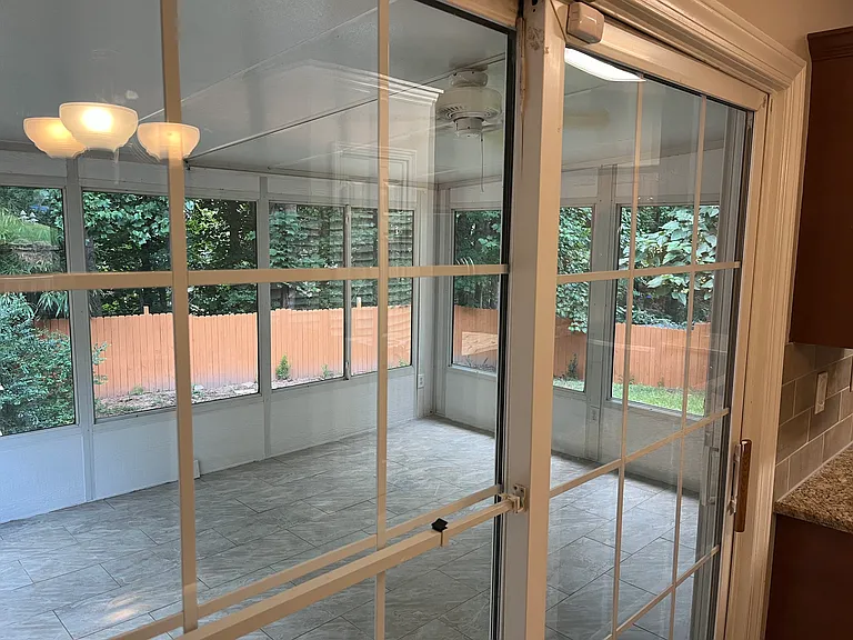 Sun Room - Glass Windows