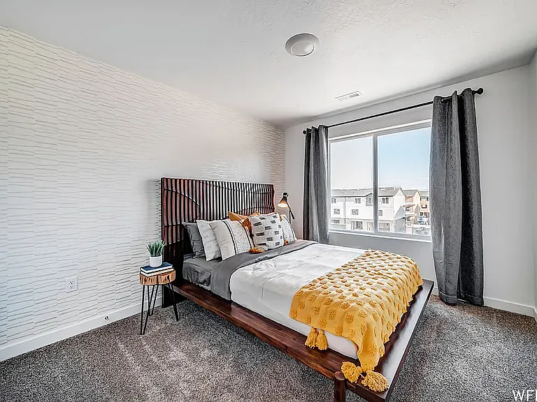 1122 W 310 S — Photo 12
