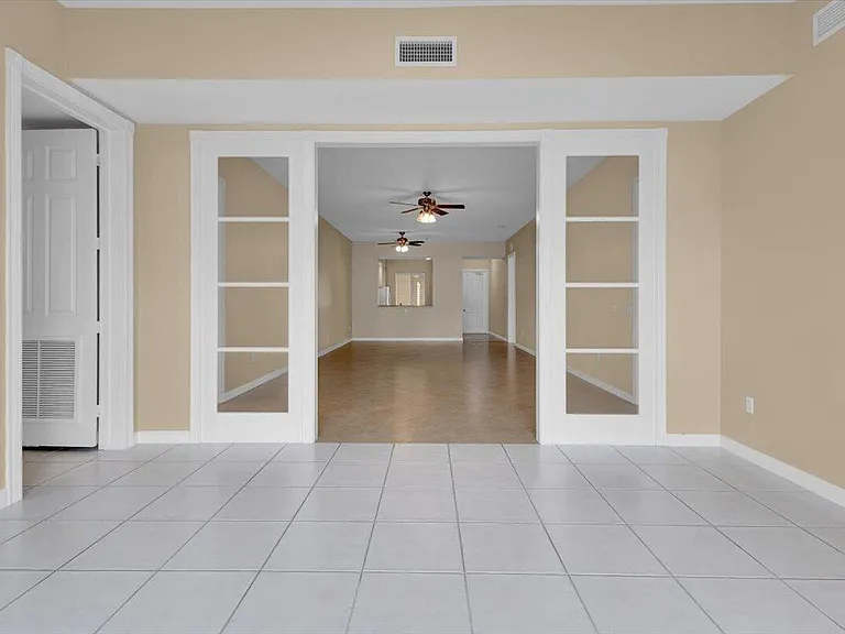 5 Harbour Isle Dr E #103 — Photo 11