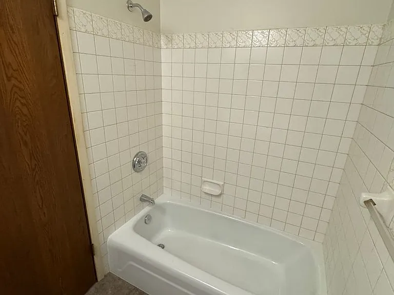 1348 5th Ave SE #3 — Photo 7