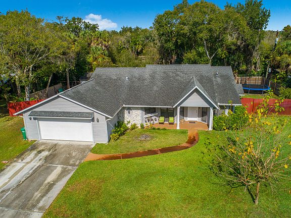 2nd image of 1202 Parkland Blvd