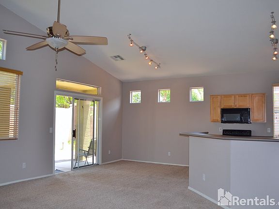 2nd image of 2223 S Harper