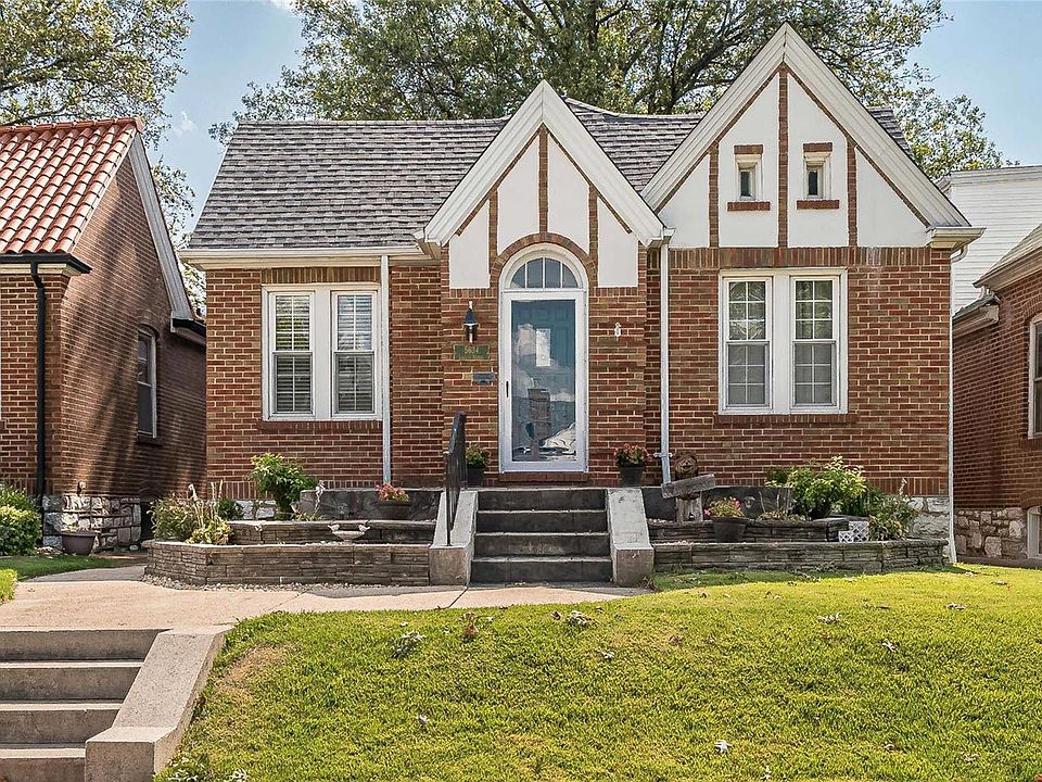 5634 Lisette Ave, Saint Louis, MO 63109 | Zillow