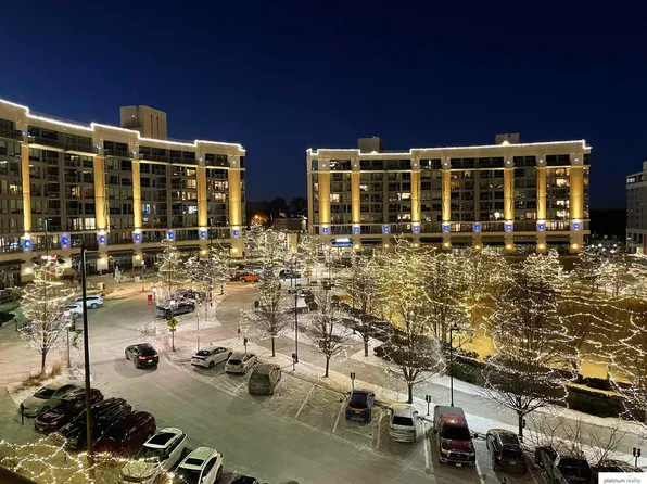 220 S 31st Ave #3303, Omaha, NE 68131