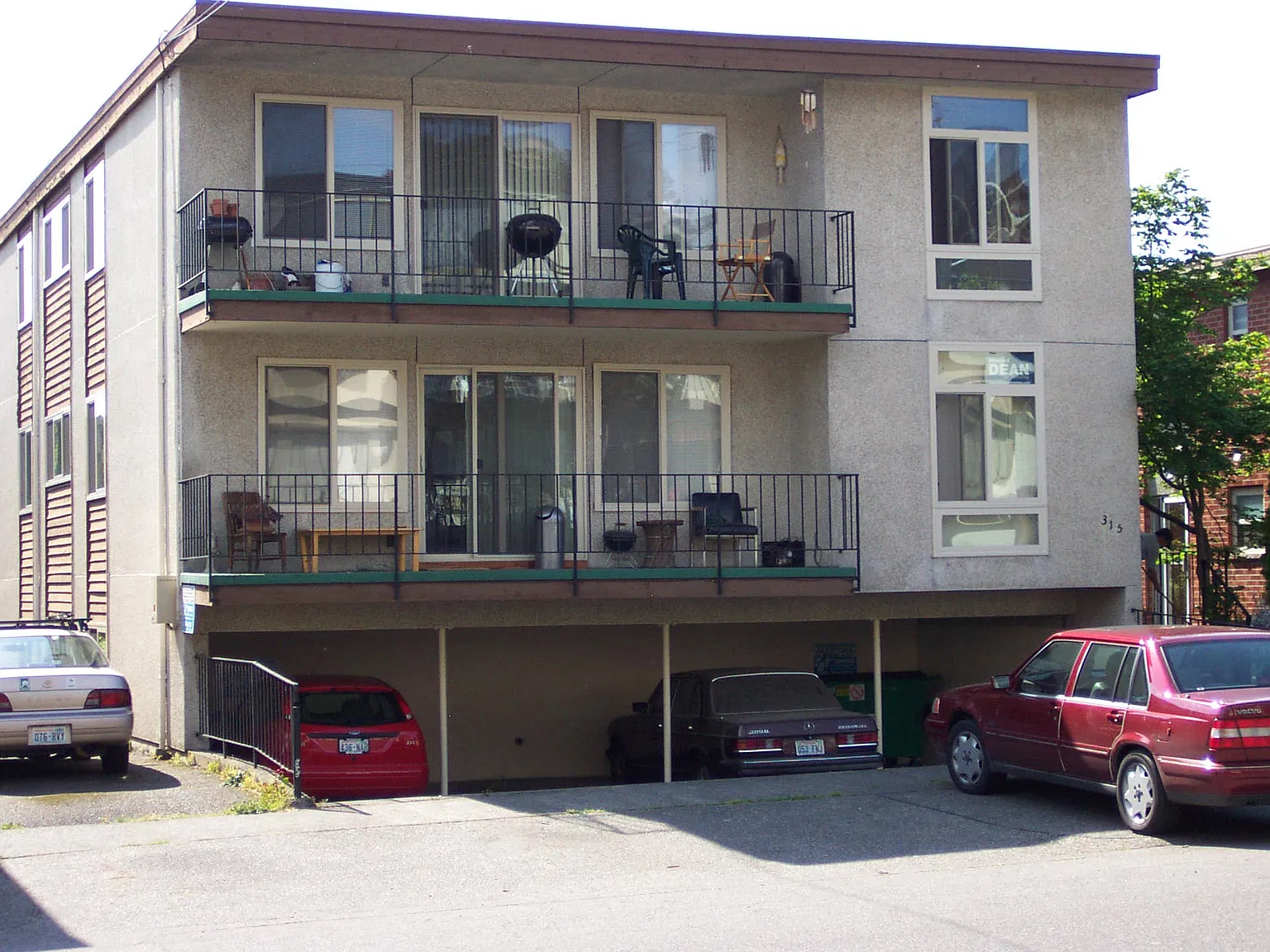 Studio, 480 sqft, $1,260 — Photo 2