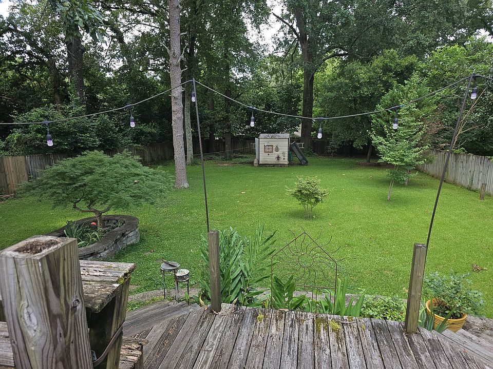 2nd image of 268 Perry Hill Rd
