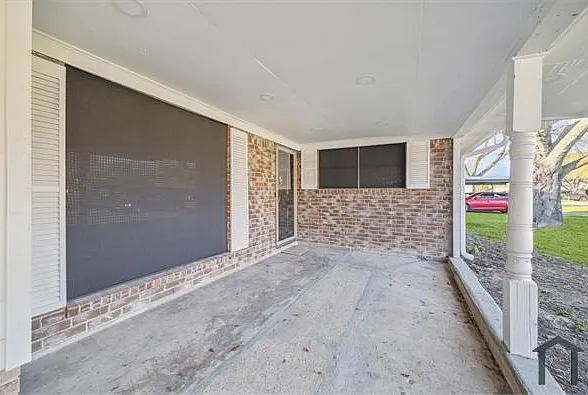 3 bed, 1770 sqft, $2,285 — Photo 4