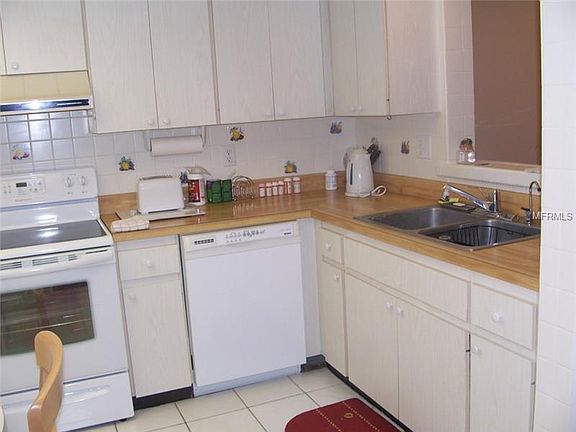 5th image of 19029 Us Highway 19 N APT 25E