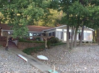 9256 Marshall Rd, Deerfield, OH 44411