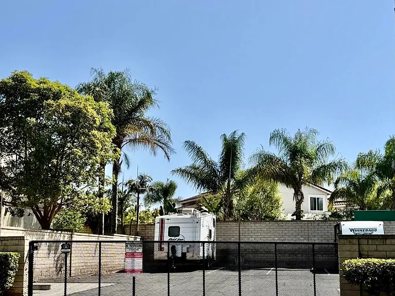 4405 Calle Argolla — Photo 21