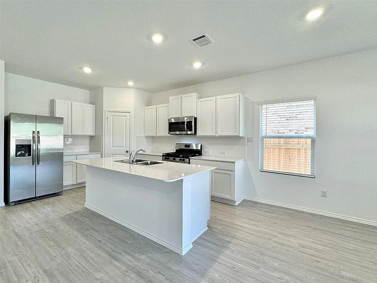 1316 Acorn Oak Dr — Photo 12
