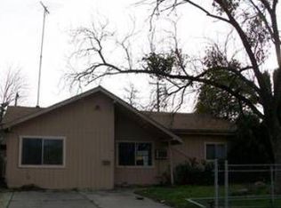 2000 Ernest Way, Sacramento, CA 95825